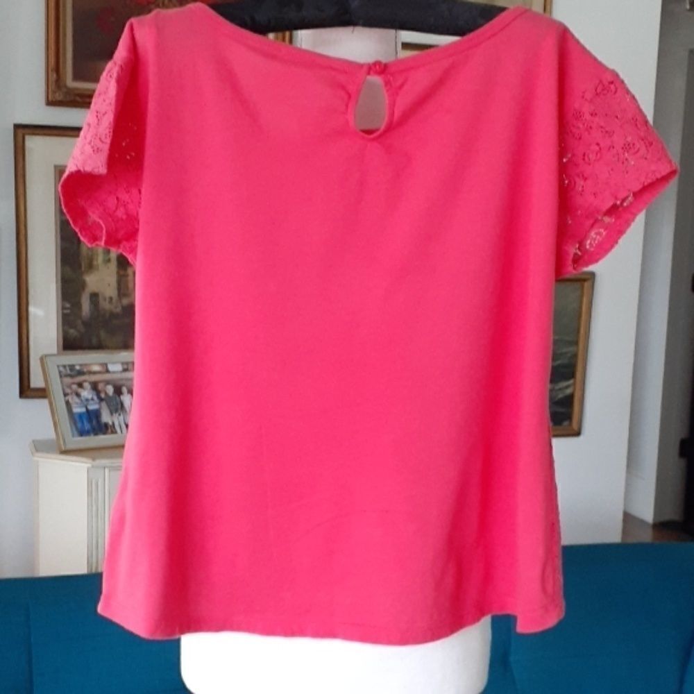TOMMY Girl Shirt - Picture 2 of 8